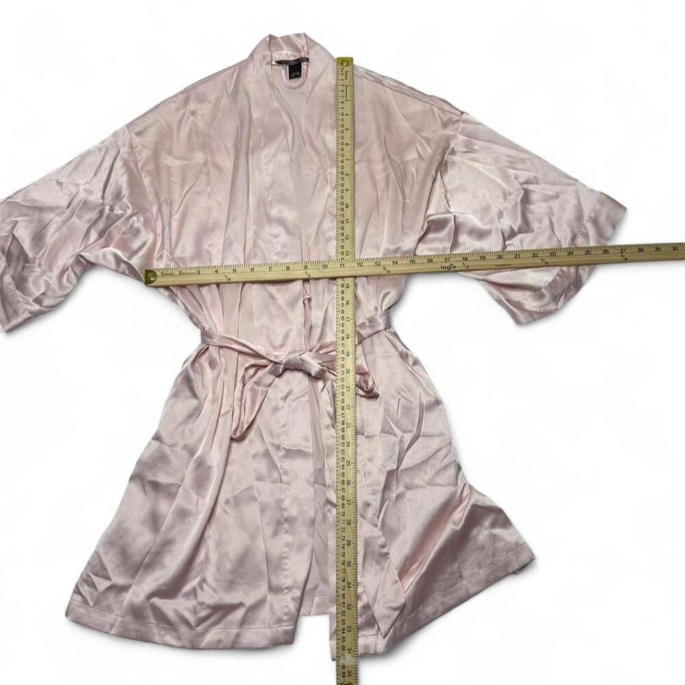 Victorias Secret Baby Pink Satin Tie Up Robe Beautiful Size XS Sleep Sexy 2000s - Picture 4 of 5